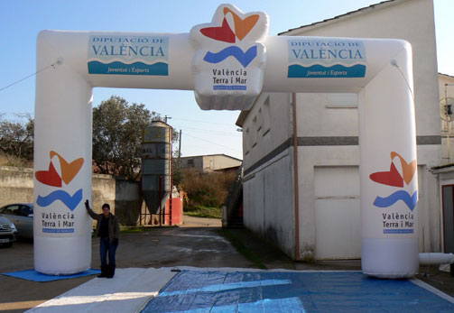 Inflatable arch - sample installation